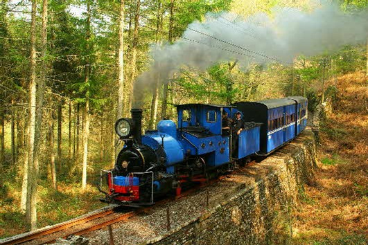 darjeeling B class No.19 on whistling curve-1024